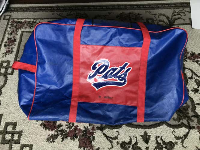 Pro Stock WHL Regina Pats Player Bag