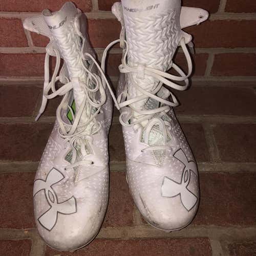Under Armor Highlights Cleat