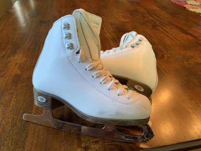 Riedell Figure Skates Size 1