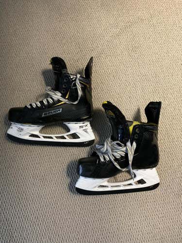 Bauer Supreme matrix Hockey Skates Senior Size 8