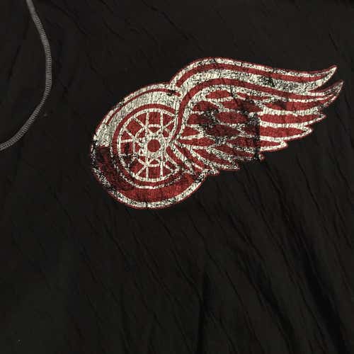 Detroit Red Wings reversible shirt