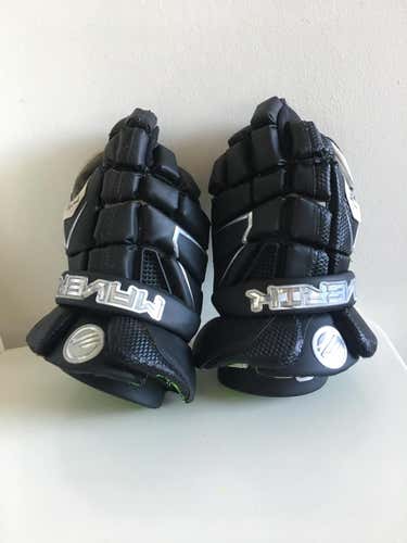 Maverik M4 Lacrosse Gloves - Black