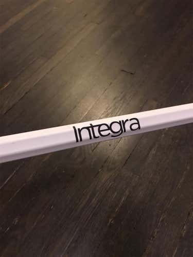 Integra Shaft (Defense)