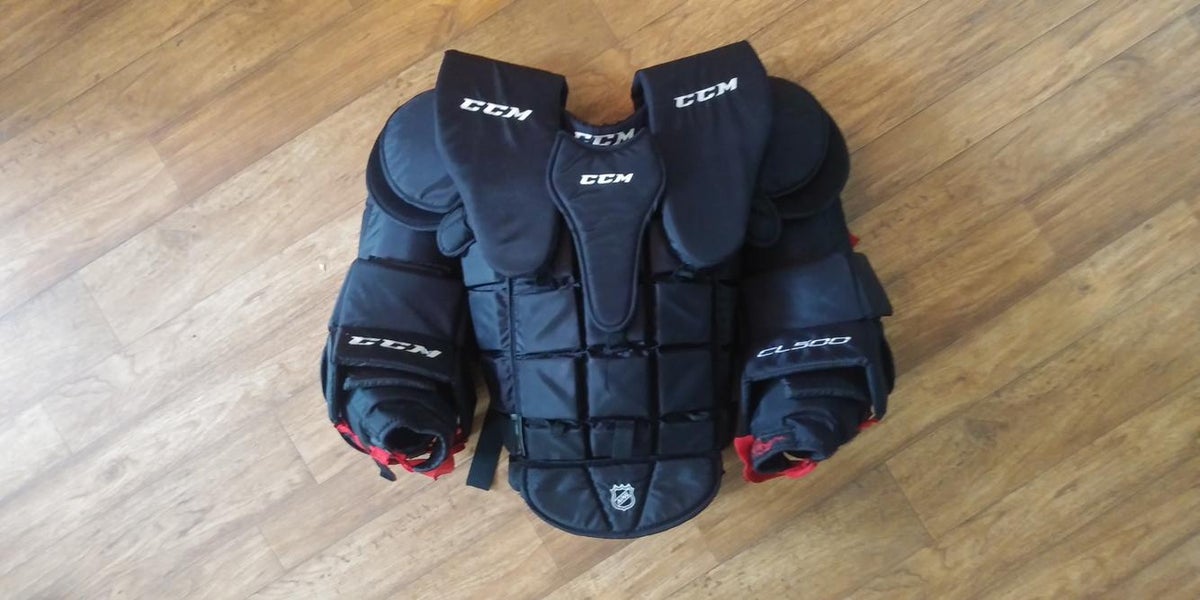 CCM CL 500 Goalie Chest Protector Senior