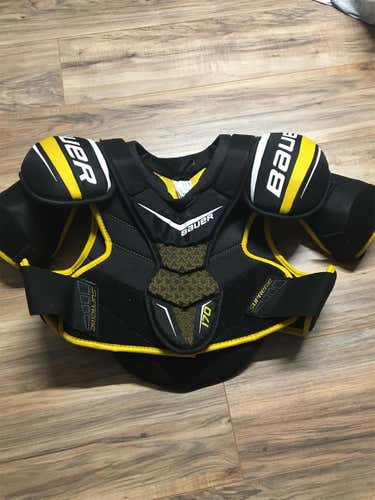 New Supreme 170 Shoulder Pads Senior