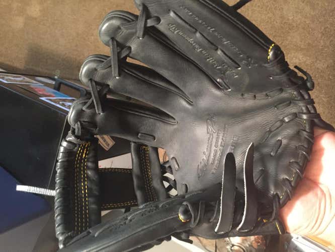 Mizuno Pro Limited Edition Baseball Glove Adult