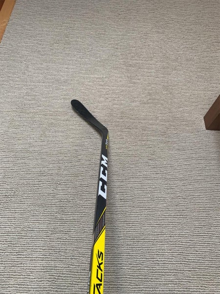 Pro stock Super Tacks, 80 Flex Hockey Stick, Modified P92 Curve, Lefty (Used)