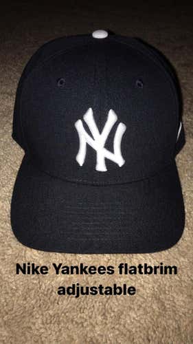 New York Yankees Flat Brim Adjustable Hat