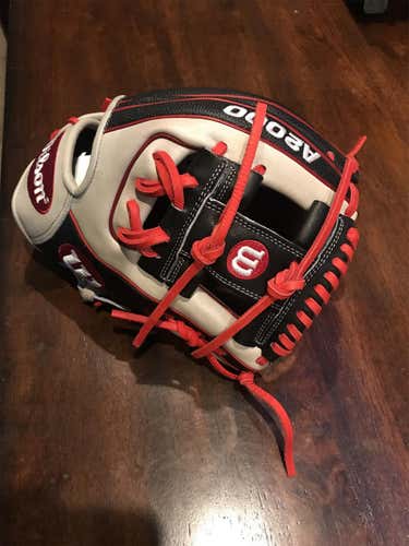 New A2000 Baseball Glove FSOT