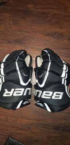 Bauer Vapor X7.0 Gloves Senior