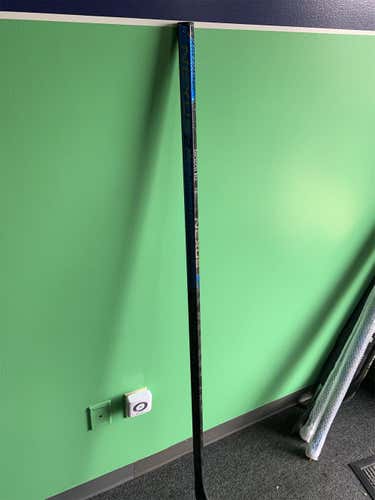 Nexus 2N Pro Hockey Stick Lefty Unknown Senior Pro Stock