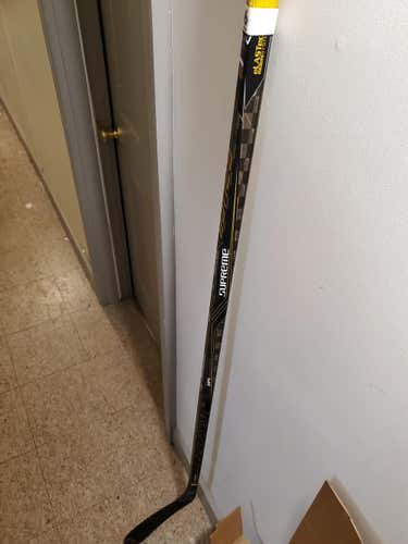 Bauer Supreme 1S Hockey Stick Righty Mid Senior