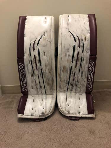 Passau 32+2 Leg Pads