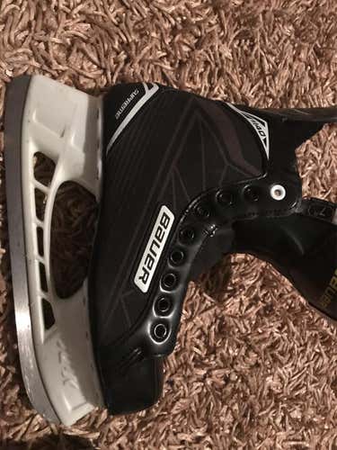 Bauer Supreme 140 Hockey Skates Senior Size 7