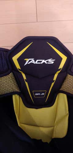 New CCM Tacks Hockey Pants Senior