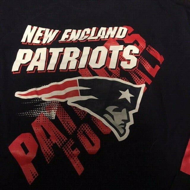 New England Patriots Mac Jones #10 T-Shirt Tee Youth Medium Blue NFL Kids  NWT