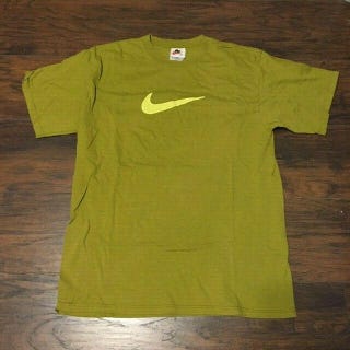 Nike Athletics Swoosh Vintage White Tag Yellow/Green Short Sleeve shirt Medium