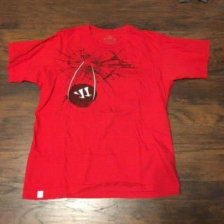 Warrior Sports Red Hockey Puck Shattered Glass Logo Tee Shirt Size Medium/Large