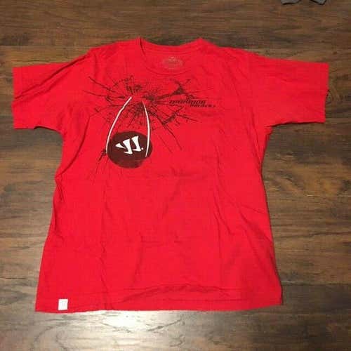 Warrior Sports Red Hockey Puck Shattered Glass Logo Tee Shirt Size Medium/Large