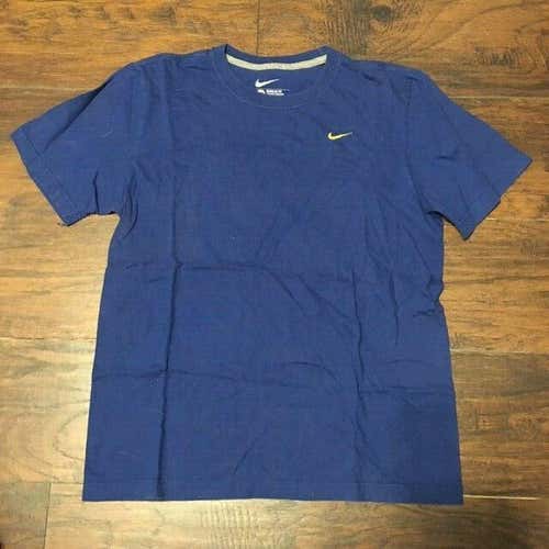 Nike Athletics Regular Fit basic sewn logo Blue Short Sleeve Tee shirt Medium