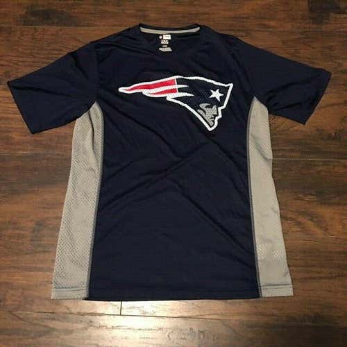 New England Patriots Football NFL TX3 Cool Team Apparel logo tee shirt Sz Large