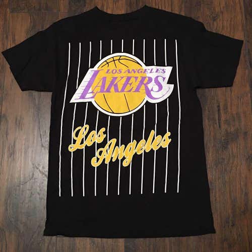 Los Angeles Lakers NBA Hardwood Classics Black Logo T-shirt Size  Medium