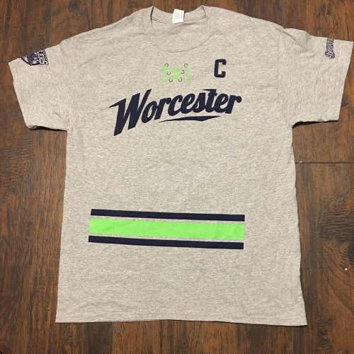 Worcester Bravehearts X Worcester Railers Hockey Night T-Shirt Size L