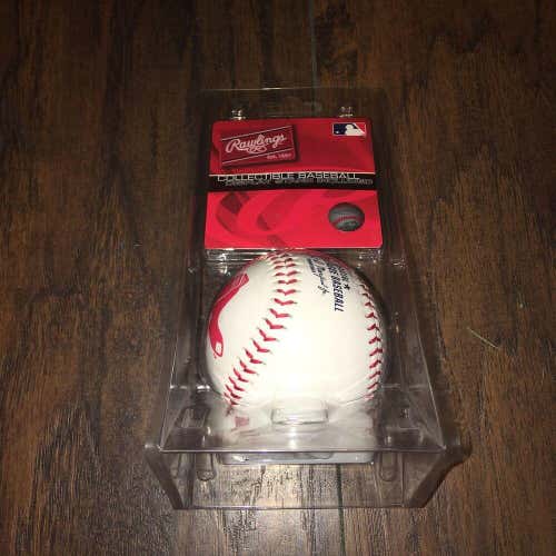 Boston Red Sox MLB Rawlings Collectible baseball with stand NIB