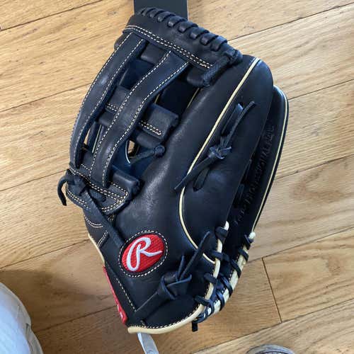 New Rawlings Softball Glove Adult