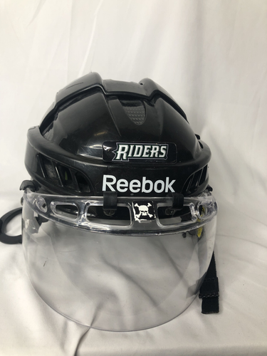 Reebok 11K Helmet w/ Visor - Medium | H210