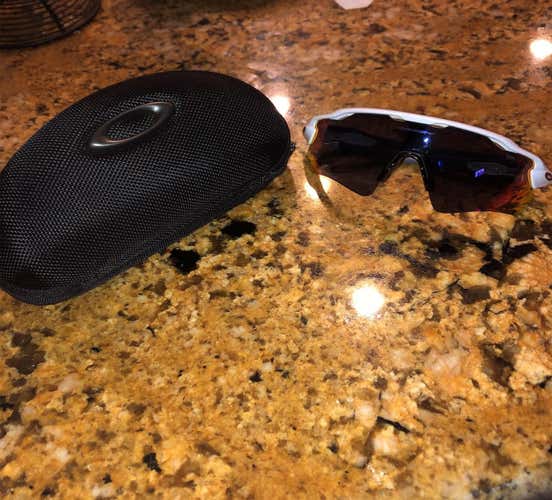 Oakley Radar EV Path No Trades