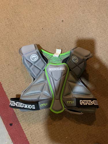 Maverick mx Shoulder Pads