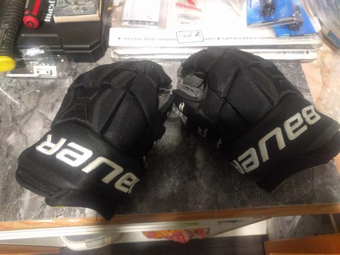 Bauer Supreme TotalOne MX3 Gloves Senior