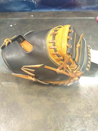 NEW Easton PCH-H35 2020 Catchers Mitt