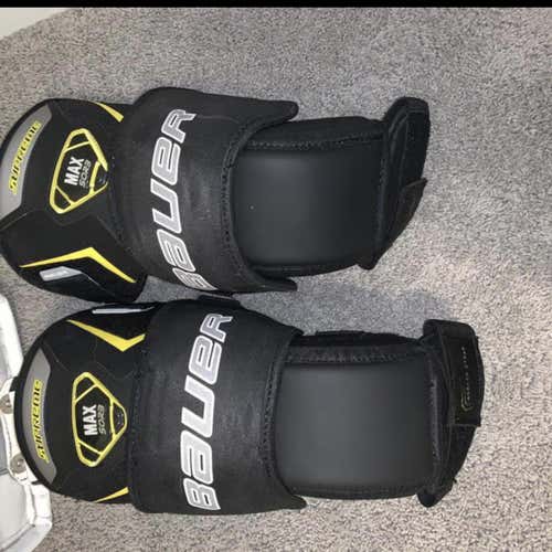 Bauer Supreme Knee Guards Senior