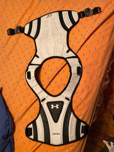 Spectre Shoulder Pads