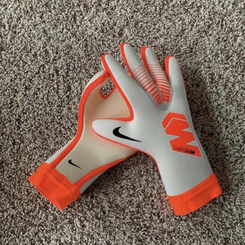 New Mercurial Touch Victory Goalie Gloves