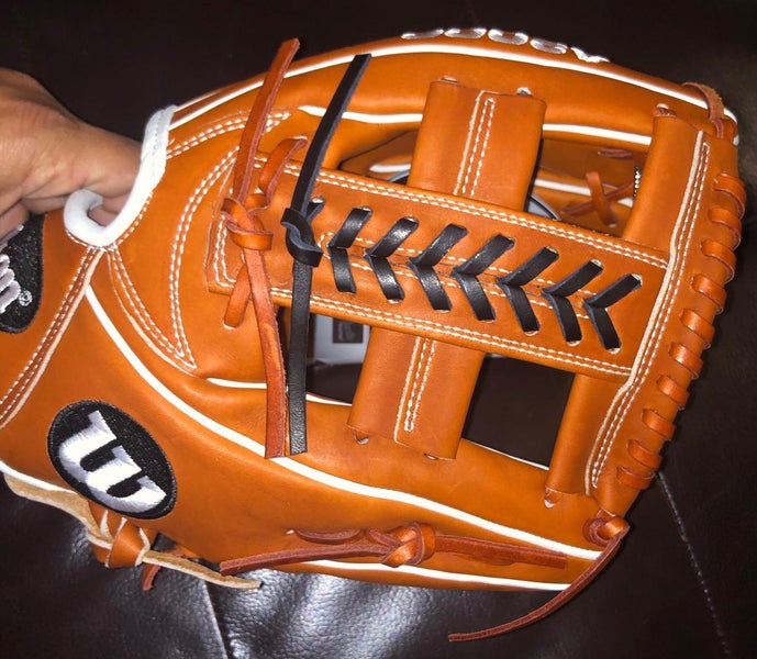 New Wilson A2000 1785 Baseball Glove Adult 11.75 Inch NWT