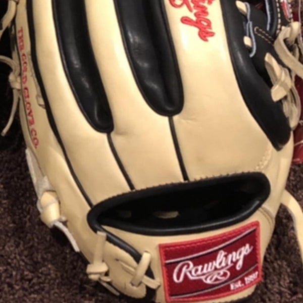 New Heart of the Hide Baseball Glove