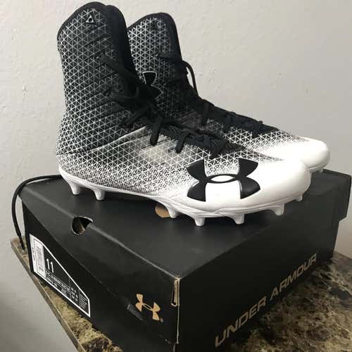 UA Size 11 Highlight Select Cleats Box Not Included