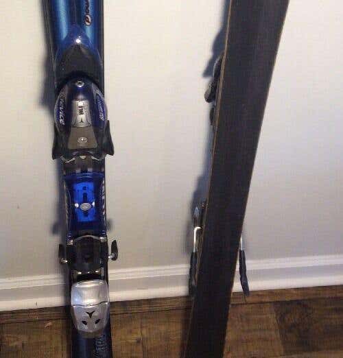 Atomic Beta Carv 9.18 Downhill Carving Skis 170 cm. Device