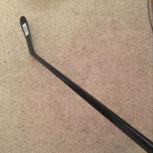 New All-Black Pro-Stock Hockey Stick Righty Toe Senior Pro Stock