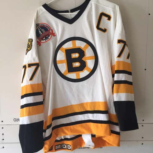 VINTAGE  RAY BOURQUE  BOSTON BRUIN CCM SIZE 52 JERSEY
