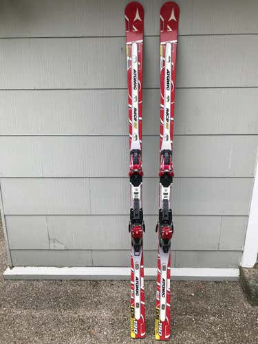 2011-2012 Atomic D2 RS GS with Atomic X20 binding, 190 cm