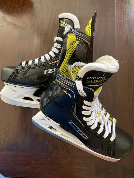 Bauer Supreme S29 Hockey Skates Senior Size 6.5 - Gently used - only worn 4 times!