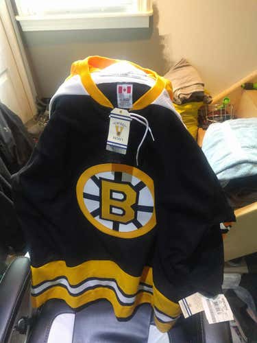 Bruins vintage series ccm Large