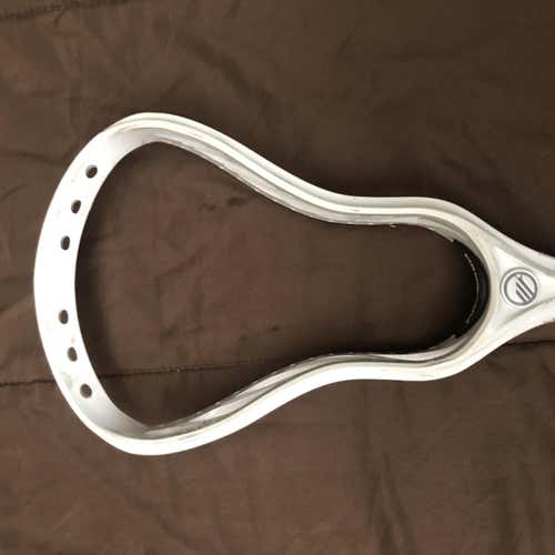 Tank Head (Cracked Sidewall Hole)