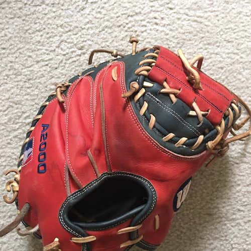 Wilson A2000 Catchers Mitt