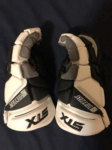 STX Stallion HD gloves