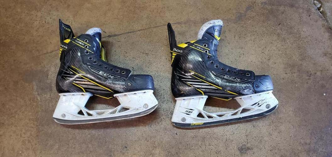CCM Super Tacks Hockey Skates Senior Size 7